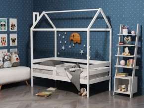 Детская кровать-домик из массива березы Соня-6 (Белый/Лак) в Березниках - berezniki.ok-mebel.com | фото 1