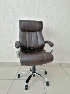 Кресло Barneo K-303 для руководителя (коричневая экокожа) в Березниках - berezniki.ok-mebel.com | фото
