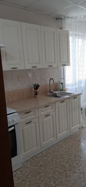 Кухня модульная Луксор серый-кремовый в Березниках - berezniki.ok-mebel.com | фото 5