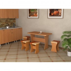 Кухонный стол и 4 табурета Титул в Березниках - berezniki.ok-mebel.com | фото 1